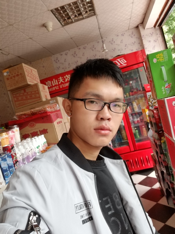 柒年的第一张照片--将乐征婚网