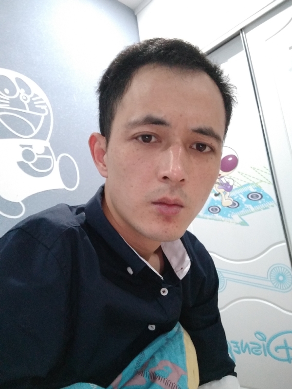 容晨的第一张照片--将乐征婚网