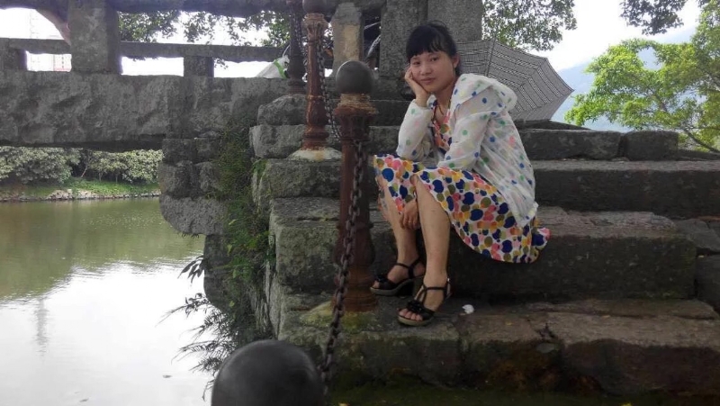 女子悠然的第一张照片--将乐征婚网