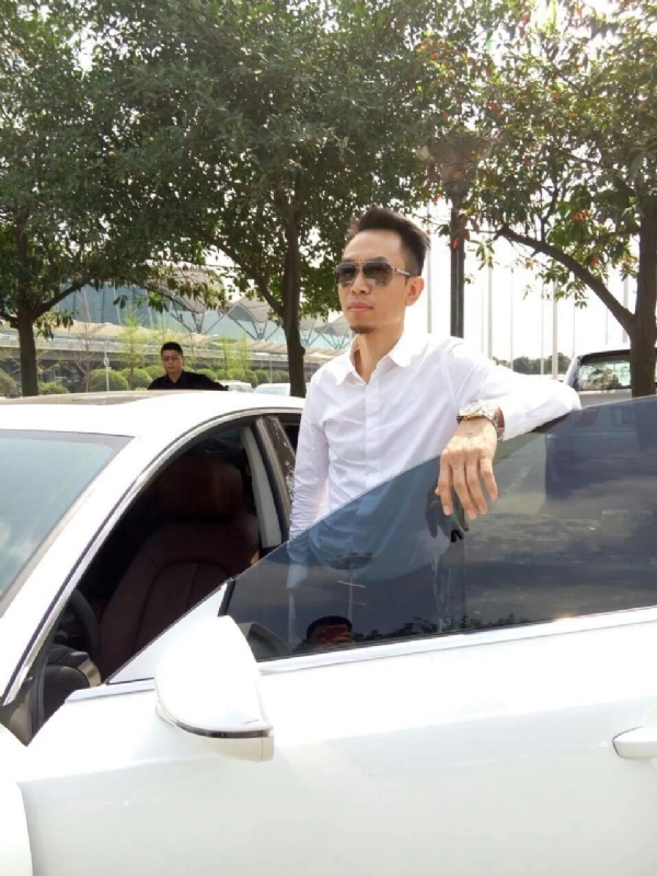 杨岳的第一张照片--将乐征婚网
