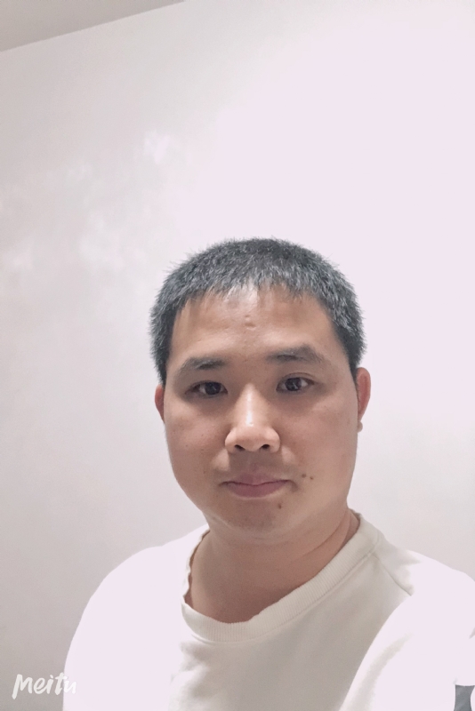 小梁的第一张照片--将乐征婚网