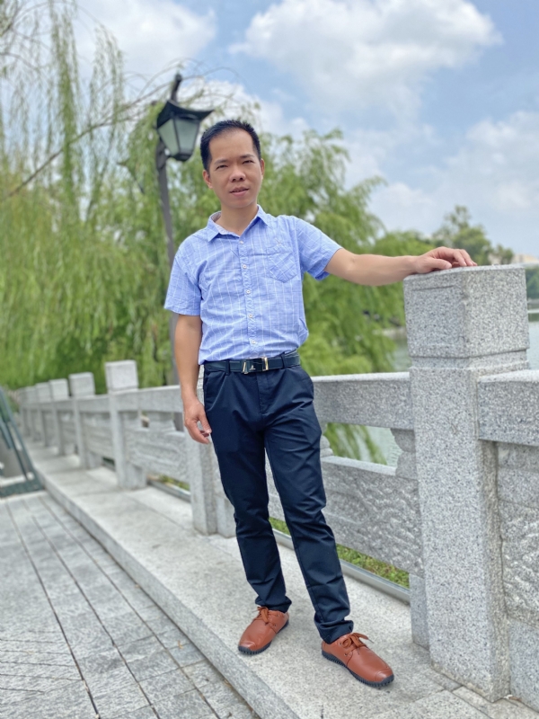 奇峰向阳的第一张照片--将乐征婚网