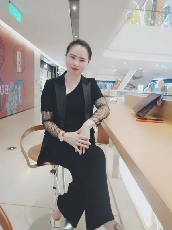 洒脱666的第一张照片--将乐征婚网