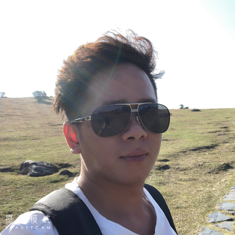 六个字的距离的第一张照片--将乐征婚网