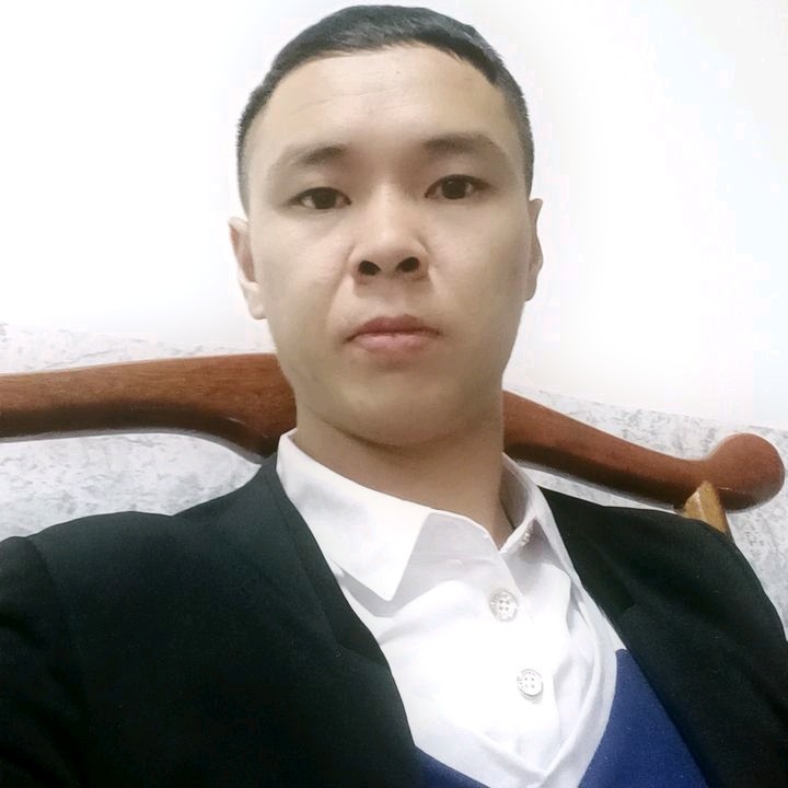 冷漠的第一张照片--将乐征婚网