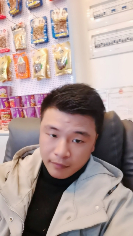 小宇的第一张照片--将乐征婚网