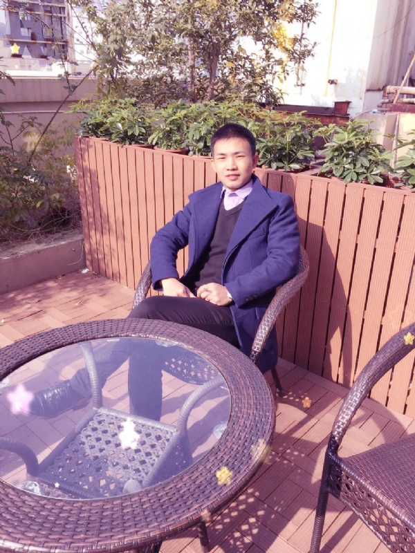 周哥哥的第一张照片--将乐征婚网