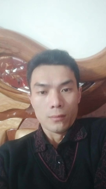错把真心喂了狗的第四张照片--将乐征婚网