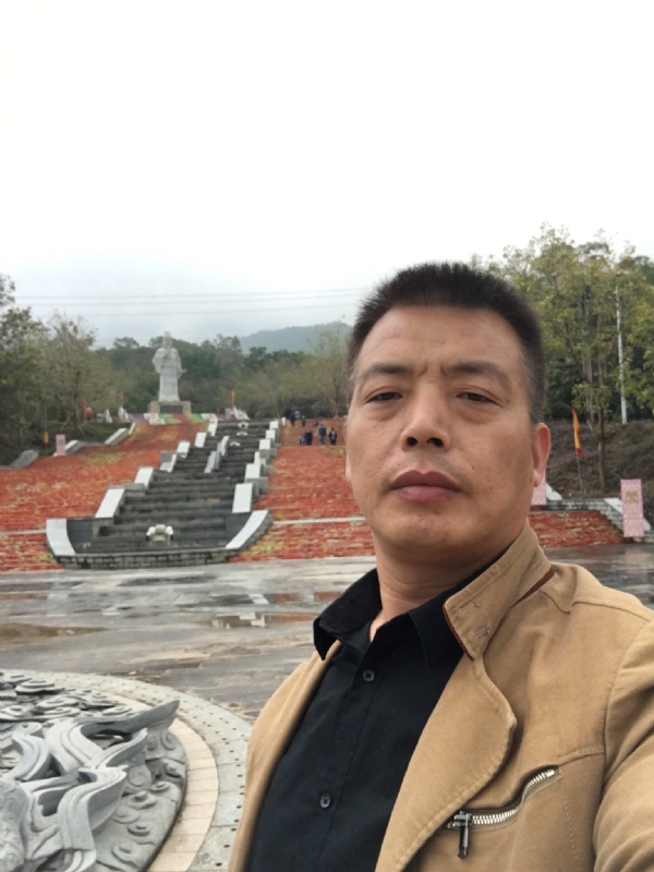 开心的松鼠的第二张照片--将乐征婚网