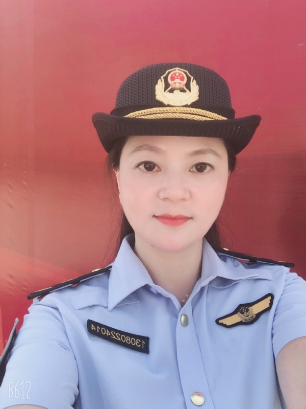 明明的第一张照片--将乐征婚网