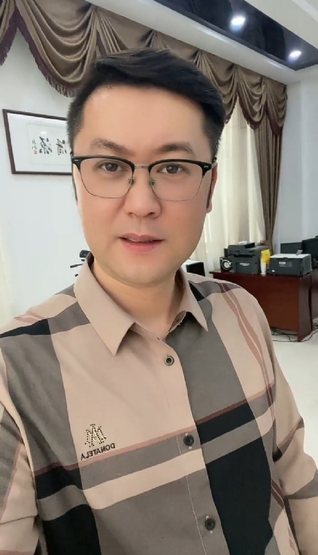 勤勉的第一张照片--将乐征婚网
