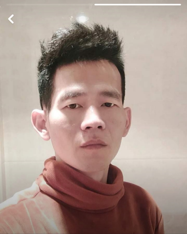 白了少年头的第一张照片--将乐征婚网