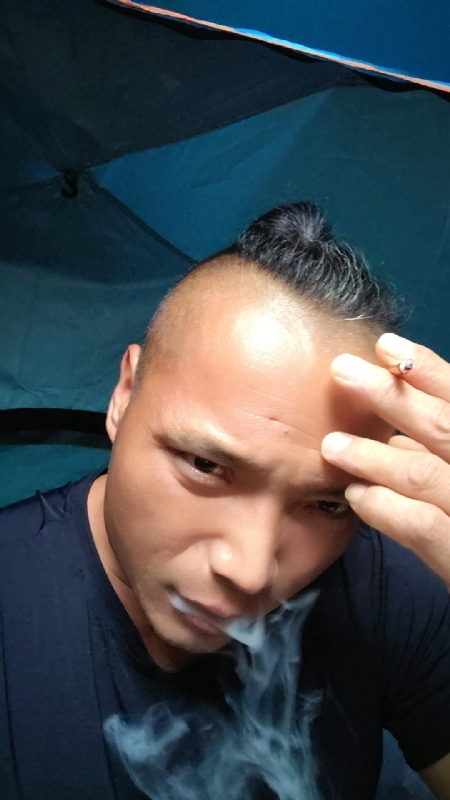 伯爵的第四张照片--将乐征婚网