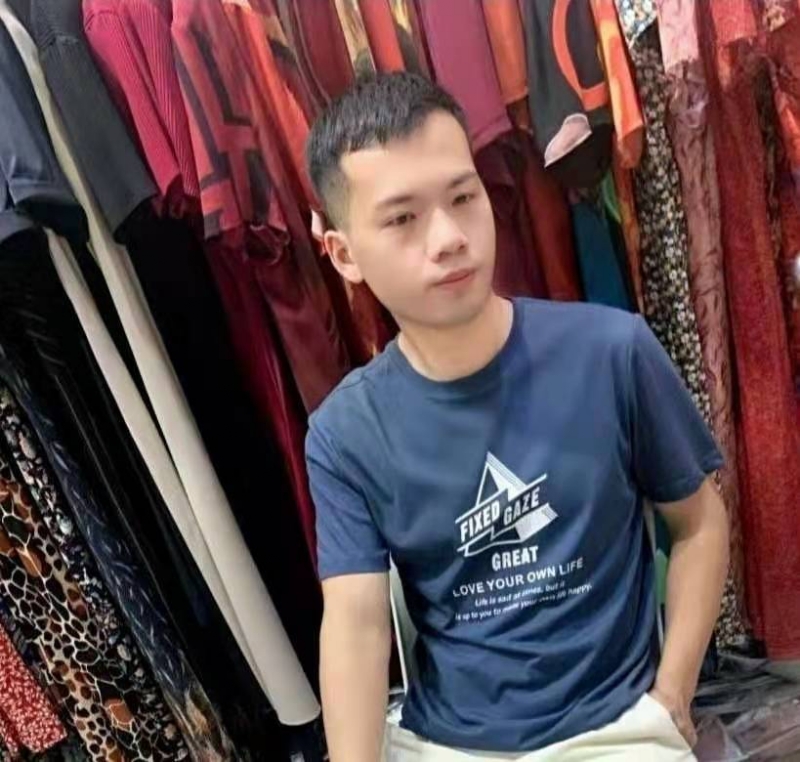 萃臻的第一张照片--将乐征婚网