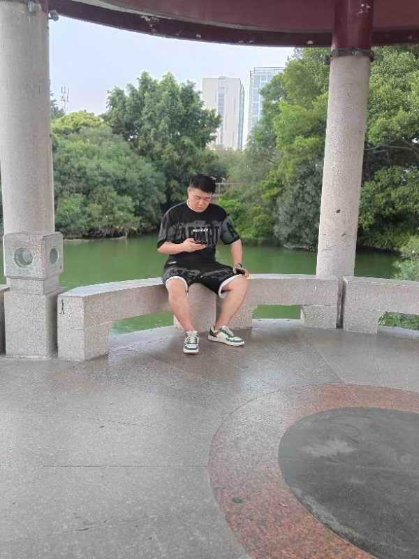不善挽留的第一张照片--将乐征婚网